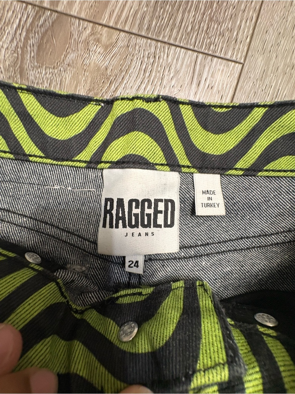 The Ragged priest lime & charcoal wave Dad jeans - Picture 9 of 12